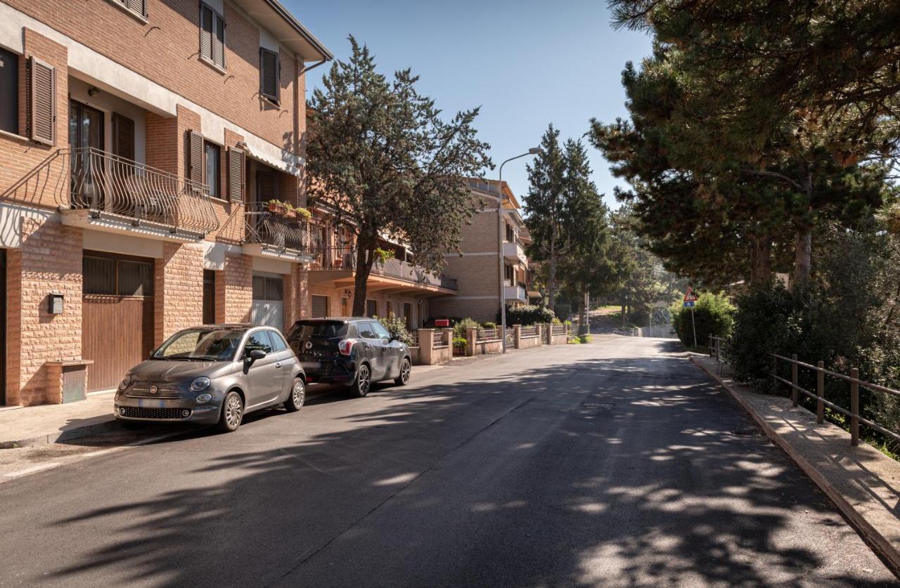 La Pineta Assisi Villa Exterior foto